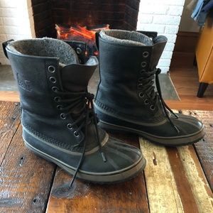Black Sorel Boots Size 9